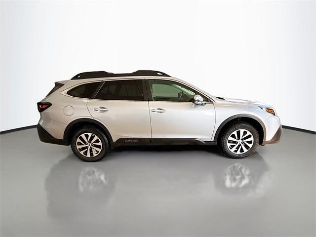 Photo of 2021 Ice Silver Metallic Subaru Outback