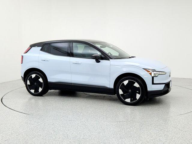 Photo of 2025 Cloud Volvo EX30