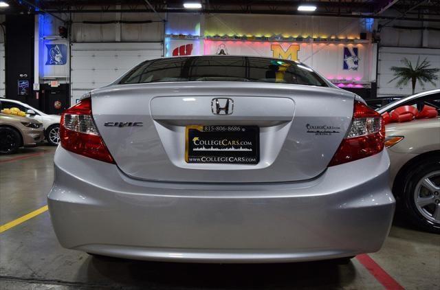 Photo of 2012 Alabaster Silver Metallic Honda Civic