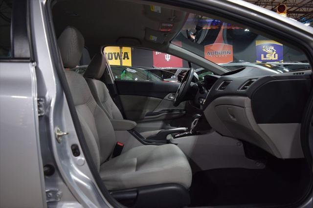 Photo of 2015 Alabaster Silver Metallic Honda Civic