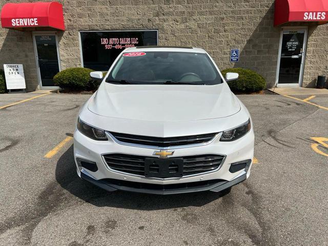 Photo of 2016 Iridescent Pearl Tricoat Chevrolet Malibu