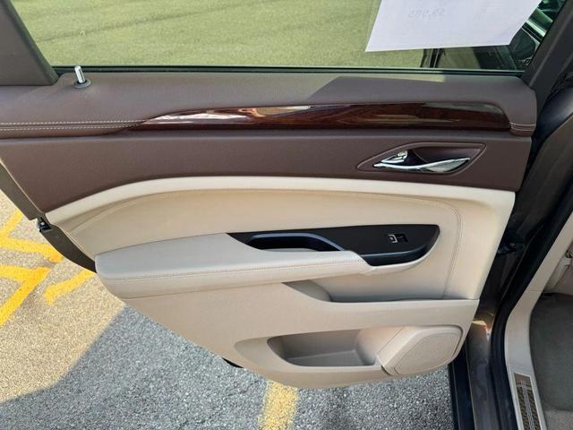 Photo of 2014 Terra Mocha Metallic Cadillac SRX