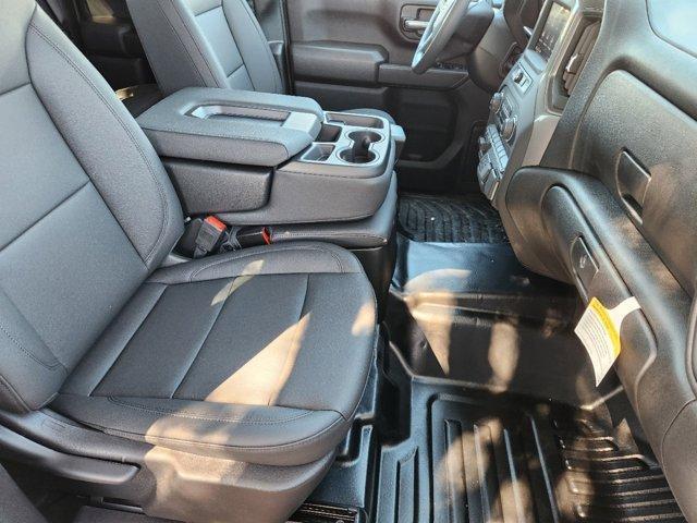 Photo of 2025 Summit White Chevrolet Silverado 2500
