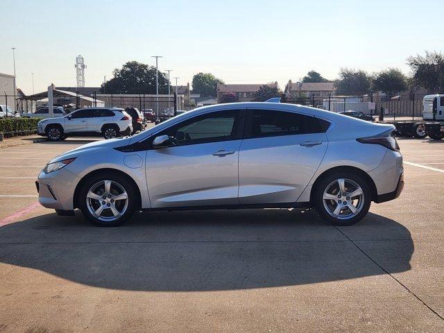 Photo of 2017 Silver Ice Metallic Chevrolet Volt