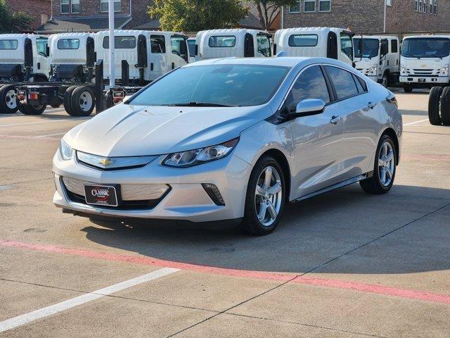 Photo of 2017 Silver Ice Metallic Chevrolet Volt