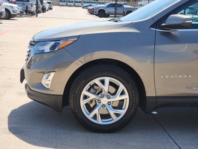 Photo of 2019 Pepperdust Metallic Chevrolet Equinox