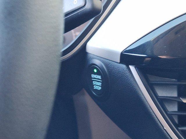 Photo of 2021 Gray Ford Escape