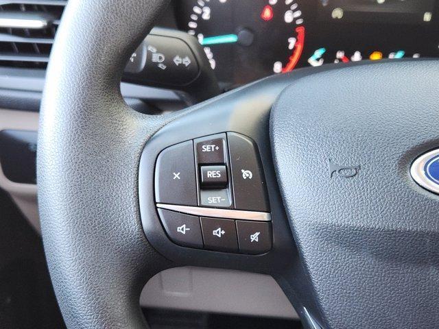 Photo of 2021 Gray Ford Escape