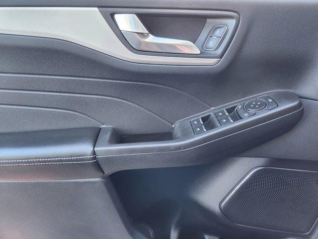 Photo of 2021 Gray Ford Escape