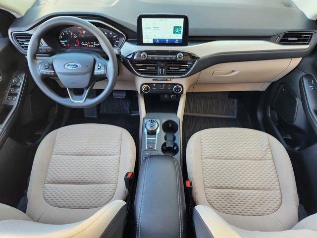 Photo of 2021 Gray Ford Escape