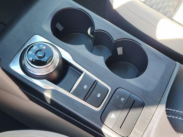 Photo of 2021 Gray Ford Escape