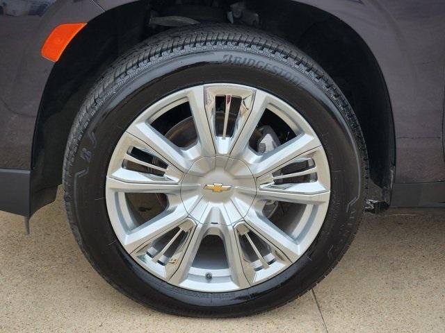 Photo of 2023 Dark Ash Metallic Chevrolet Tahoe
