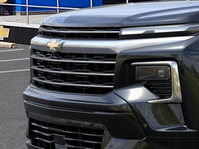 Photo of 2026 Black Chevrolet Traverse