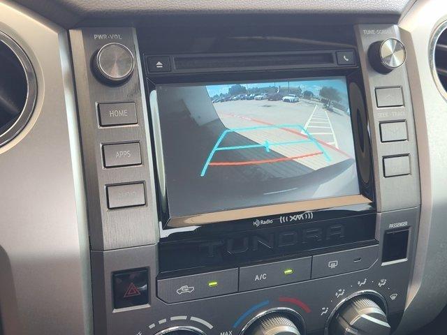 Photo of 2016 Silver Toyota Tundra