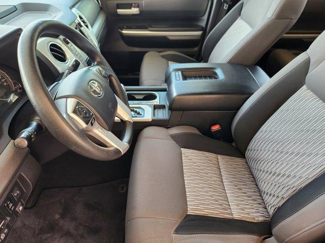 Photo of 2016 Silver Toyota Tundra
