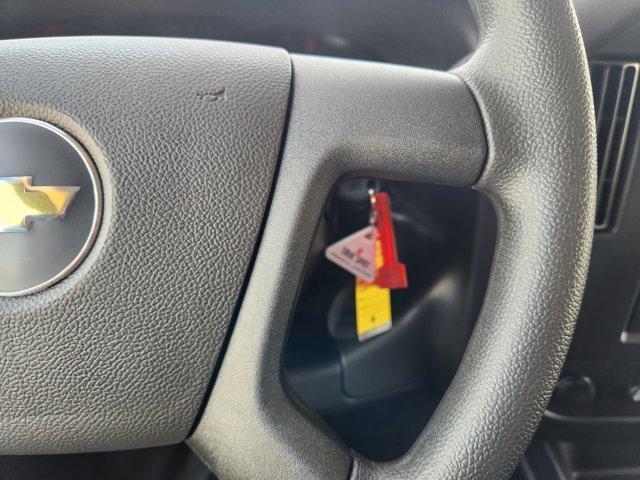 Photo of 2025 Summit White Chevrolet Express 3500