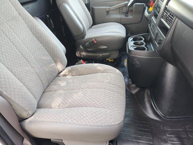 Photo of 2025 Summit White Chevrolet Express 3500