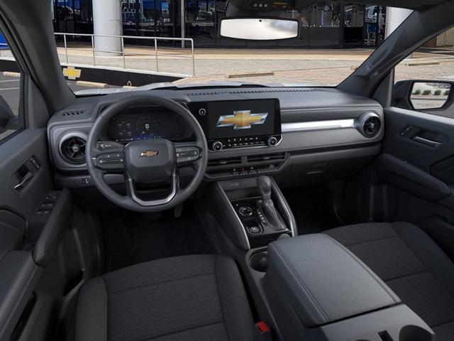 Photo of 2026 White Chevrolet Colorado