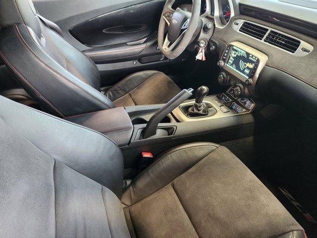 Photo of 2013 Black Chevrolet Camaro