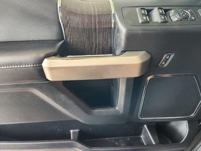 Photo of 2021 Black Ford F-350