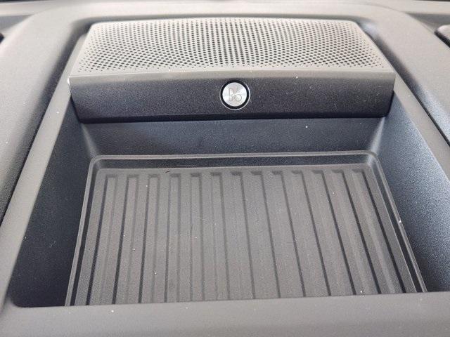 Photo of 2021 Black Ford F-350