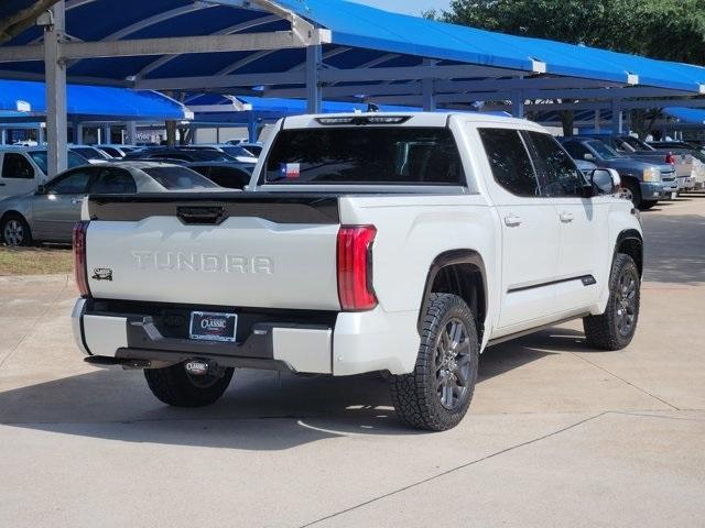 Photo of 2022 White Toyota Tundra