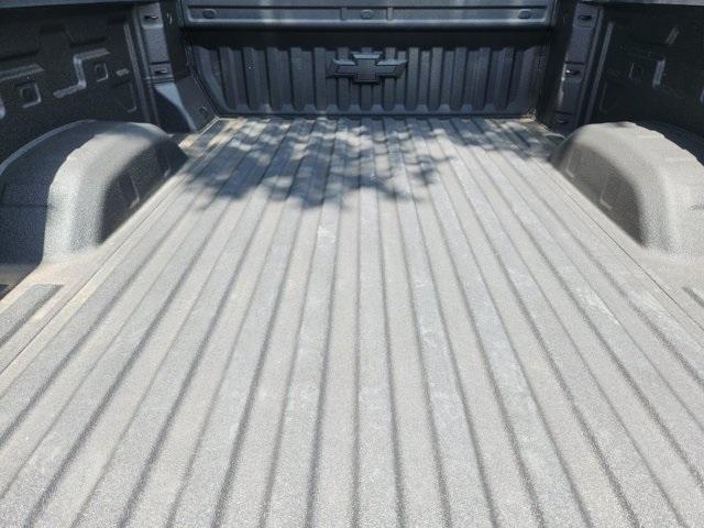 Photo of 2024 Black Chevrolet Silverado 2500
