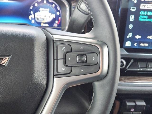 Photo of 2024 Black Chevrolet Silverado 2500
