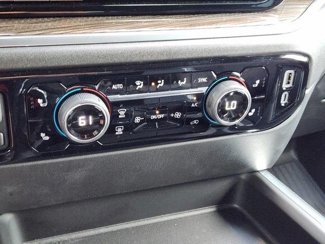 Photo of 2024 Black Chevrolet Silverado 2500