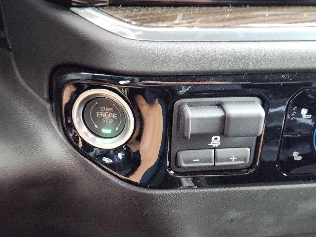Photo of 2024 Black Chevrolet Silverado 2500