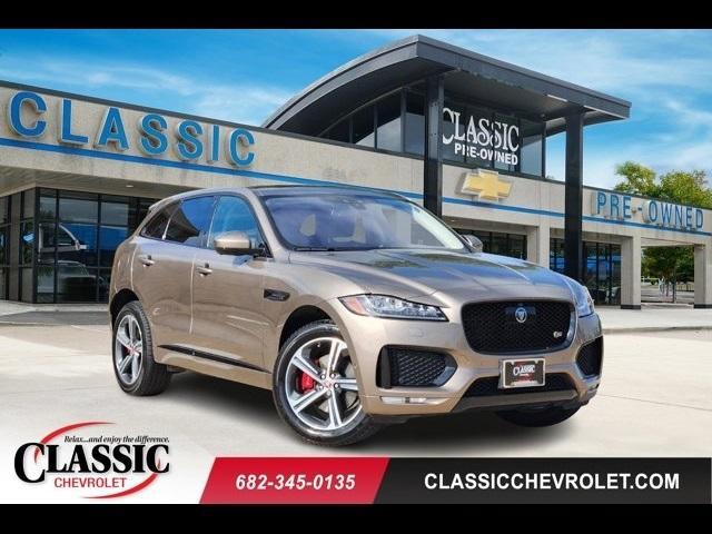 2017 Jaguar F-pace