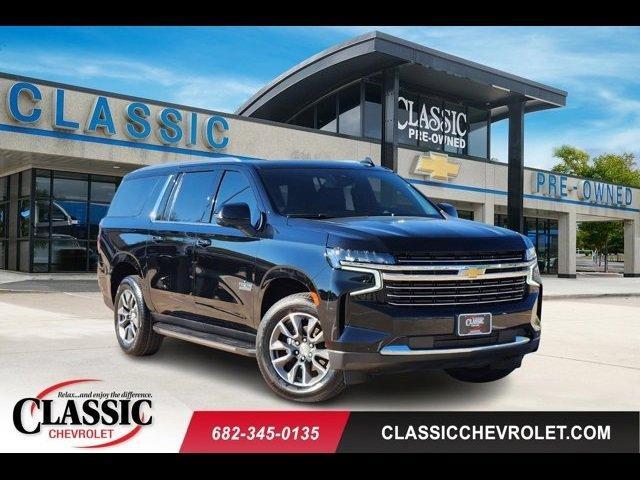 Photo of 2024 Black Chevrolet Suburban