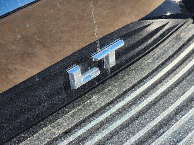 Photo of 2024 Black Chevrolet Suburban