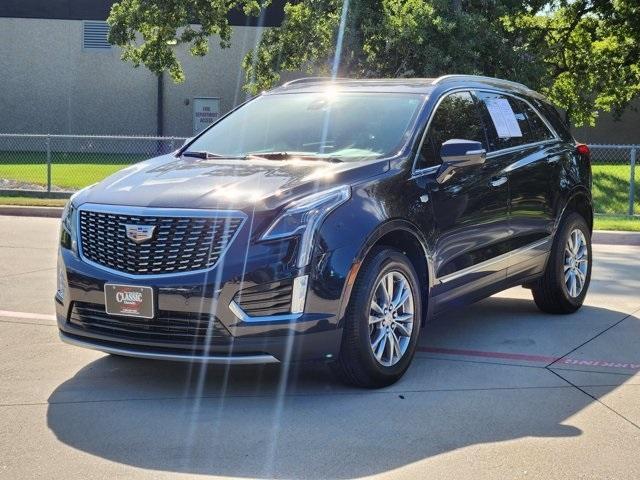 Photo of 2022 Dark Moon Blue Metallic Cadillac XT5