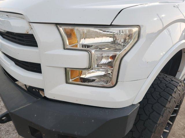 Photo of 2017 Oxford White Ford F-150