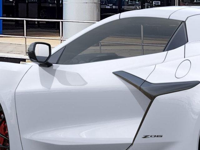 Photo of 2025 Arctic White Chevrolet Corvette