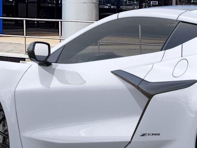 Photo of 2025 Arctic White Chevrolet Corvette