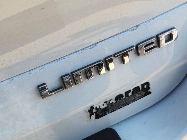 Photo of 2021 Bright White Clearcoat Jeep Grand Cherokee L