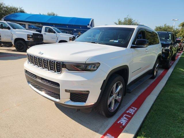 Photo of 2021 Bright White Clearcoat Jeep Grand Cherokee L