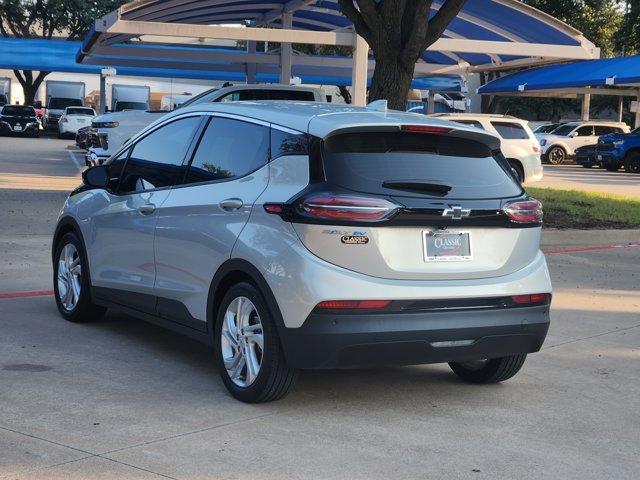 Photo of 2022 Silver Flare Metallic Chevrolet Bolt EV