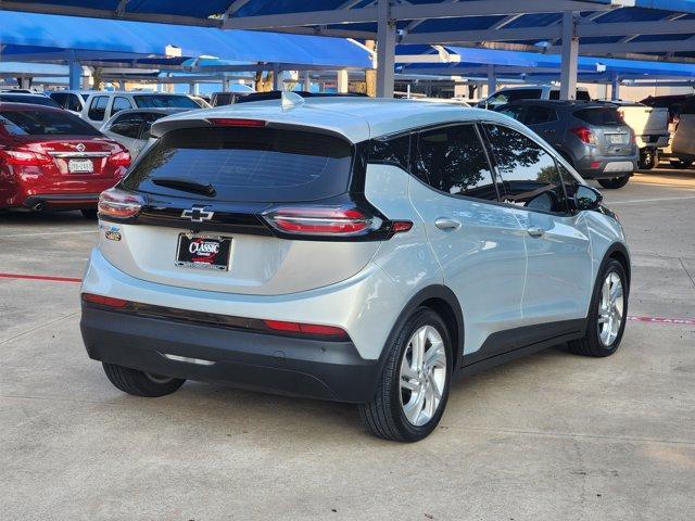 Photo of 2022 Silver Flare Metallic Chevrolet Bolt EV