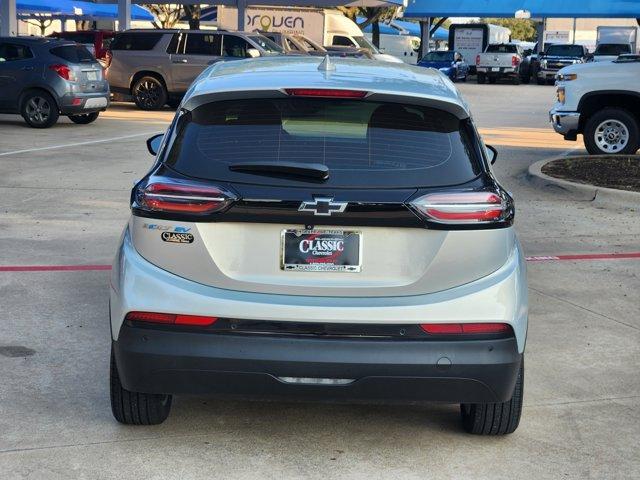 Photo of 2022 Silver Flare Metallic Chevrolet Bolt EV