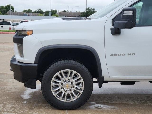 Photo of 2021 Summit White Chevrolet Silverado 2500