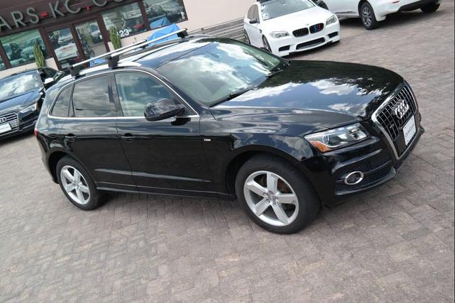 Photo of 2012 Black Audi Q5