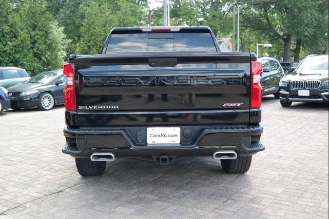 Photo of 2020 Black Chevrolet Silverado 1500