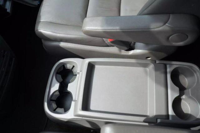 Photo of 2016 Lunar Silver Metallic Honda Odyssey