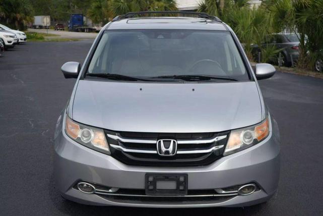 Photo of 2016 Lunar Silver Metallic Honda Odyssey