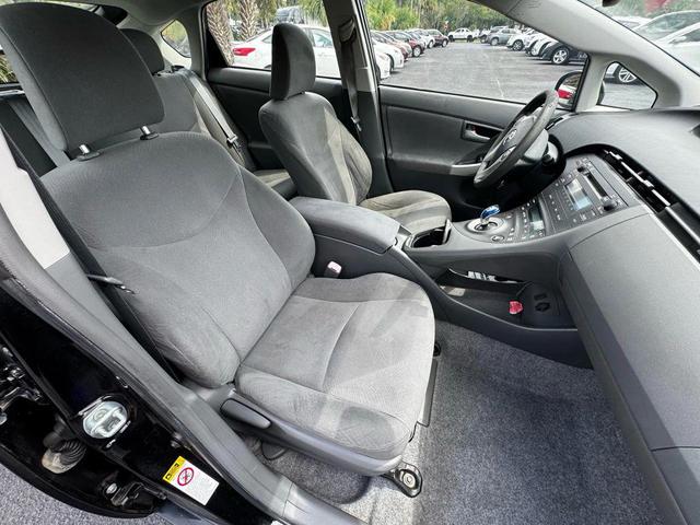 Photo of 2010 Black Toyota Prius