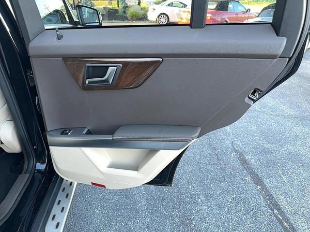 Photo of 2015 Black Mercedes-Benz GLK-Class