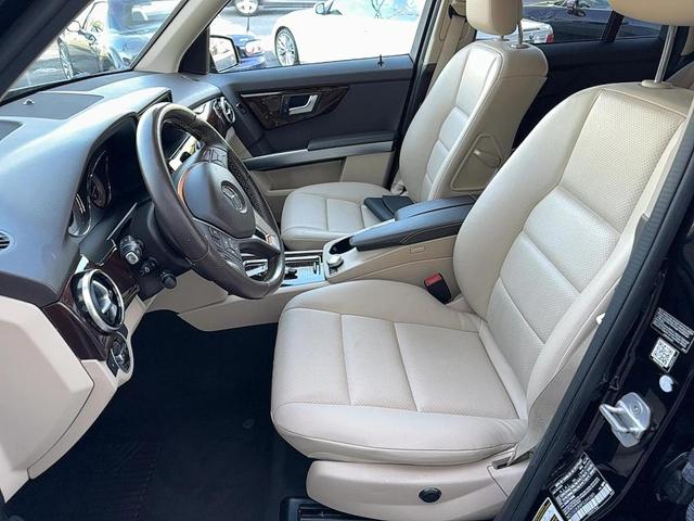 Photo of 2015 Black Mercedes-Benz GLK-Class